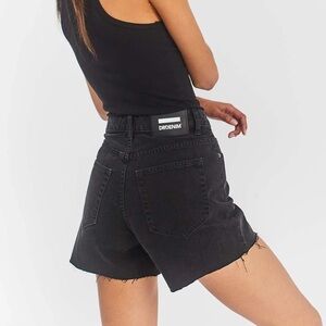 Dr Denim | Nora Mom Fit Shorts‎ Black Wash Raw Hem Size 31